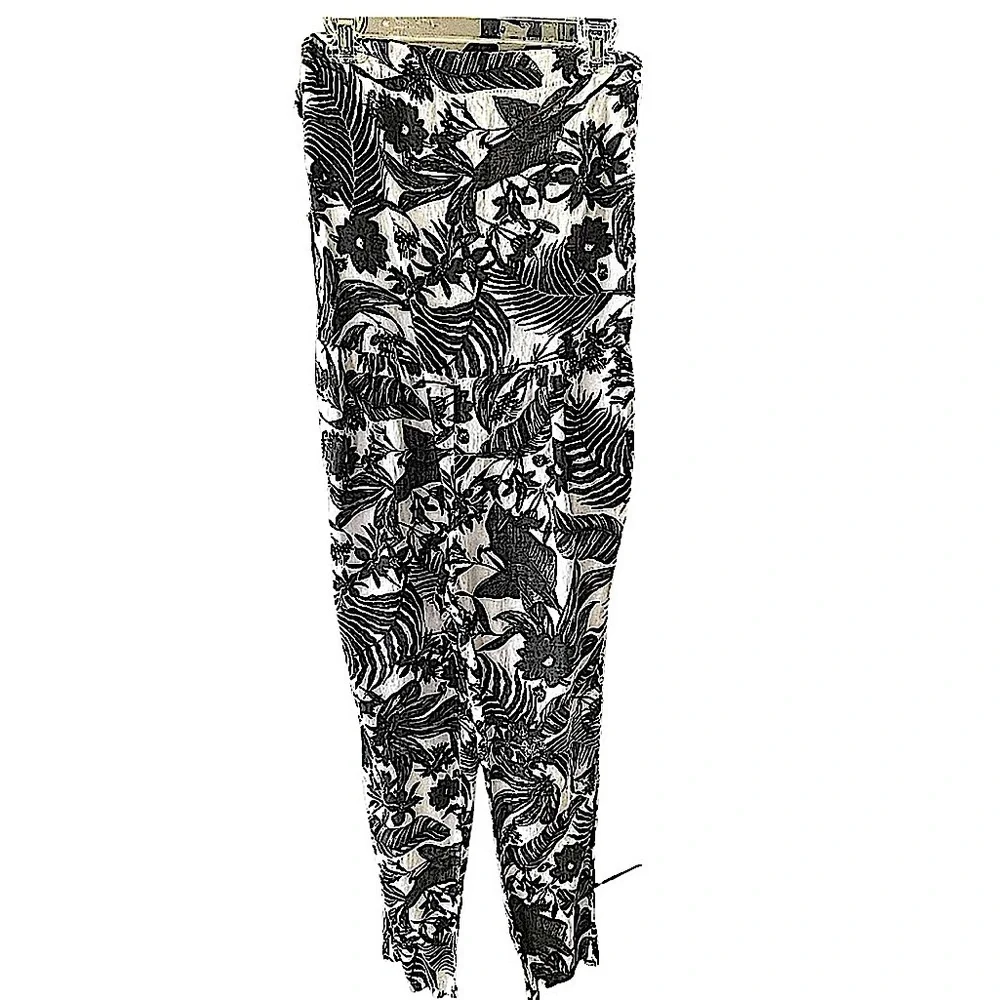 Zara Trafaluc Black & White Floral Linen Bandeau Strapless Jumpsuit Size Small